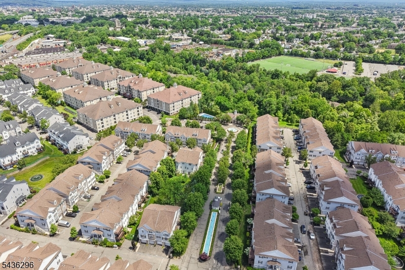 Winthrop Court - Residential