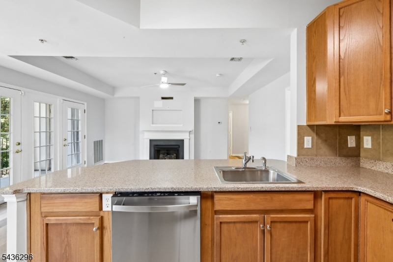 Winthrop Court - Residential