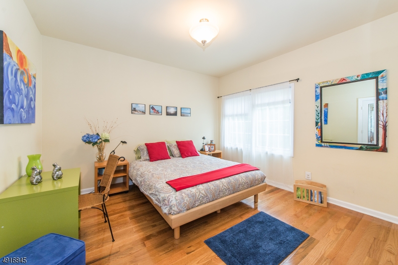 Paramount Estates - Residential