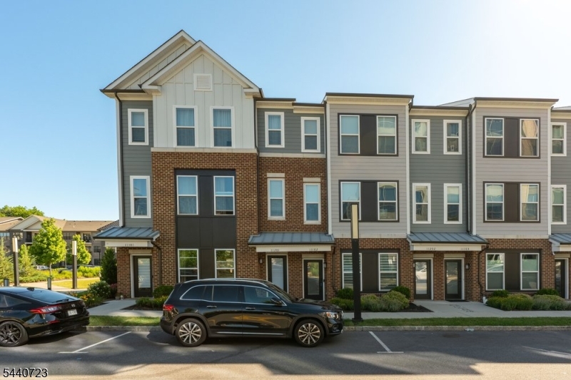 Townhomes at Vermella - Residential Lease