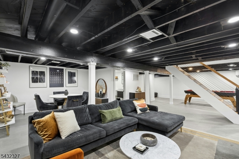 Redwood - Residential