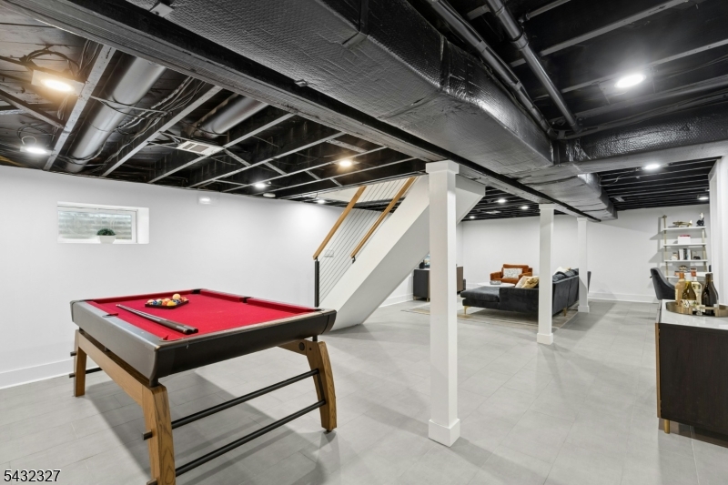 Redwood - Residential