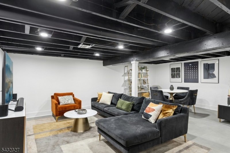 Redwood - Residential