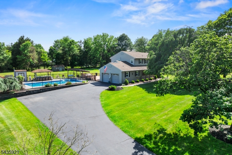Raritan Gardens - Residential