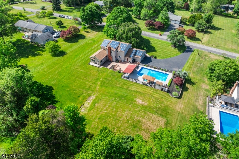 Raritan Gardens - Residential