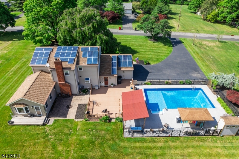 Raritan Gardens - Residential