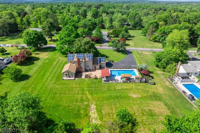 Raritan Gardens - Residential