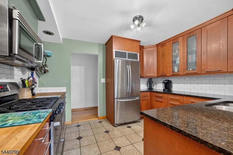 Briarwood - Residential