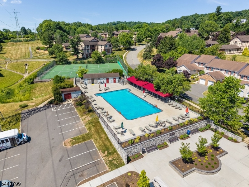 Briarwood - Residential