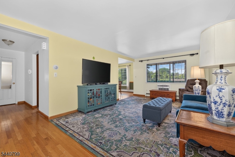 Briarwood - Residential