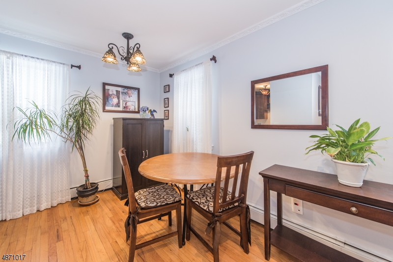 Valley Stream - Residential Lease