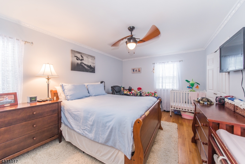 Valley Stream - Residential Lease