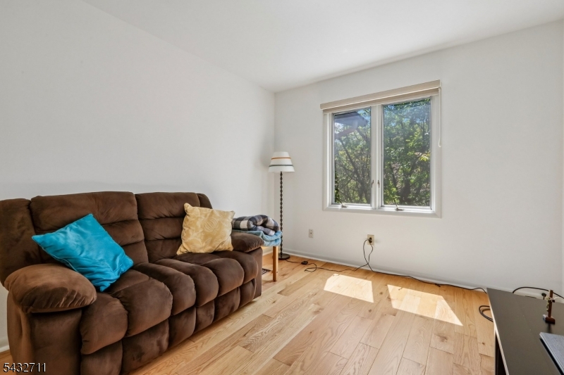 Wedgewood Knolls - Residential