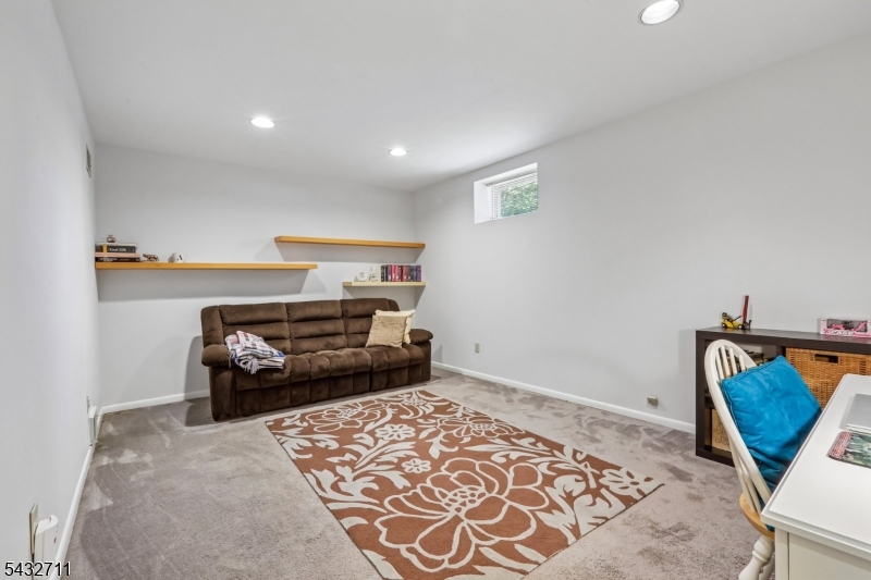 Wedgewood Knolls - Residential