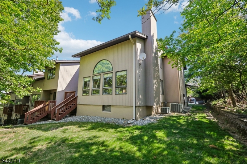 Wedgewood Knolls - Residential