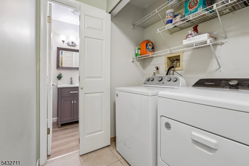 Wedgewood Knolls - Residential
