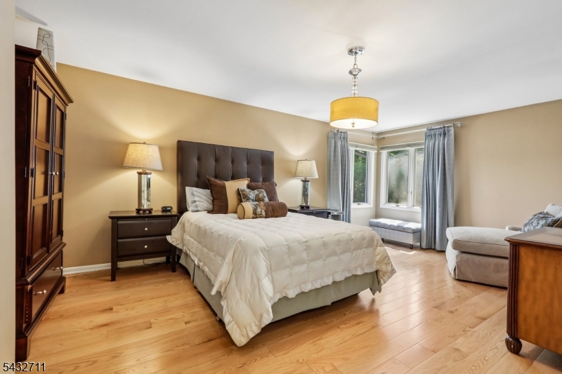 Wedgewood Knolls - Residential