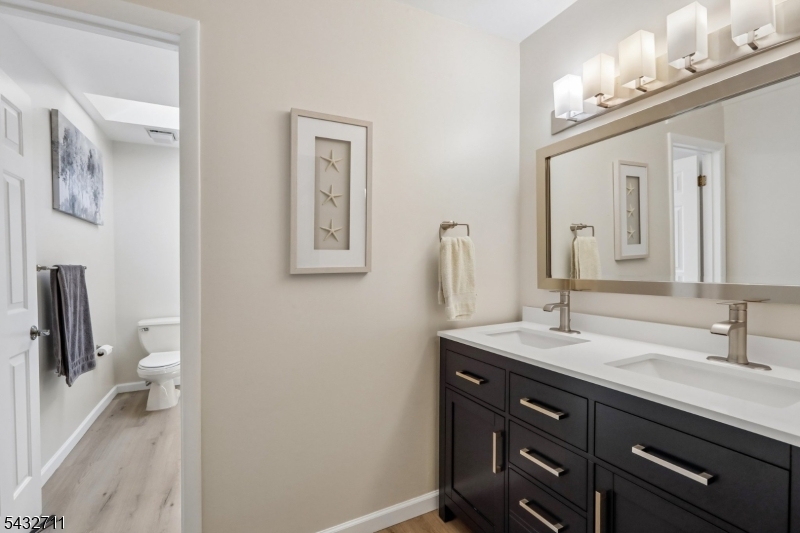 Wedgewood Knolls - Residential