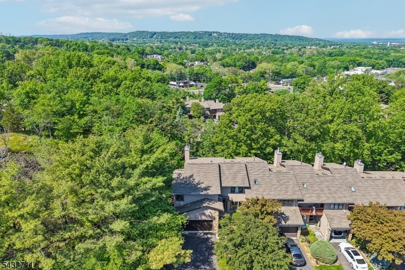 Wedgewood Knolls - Residential