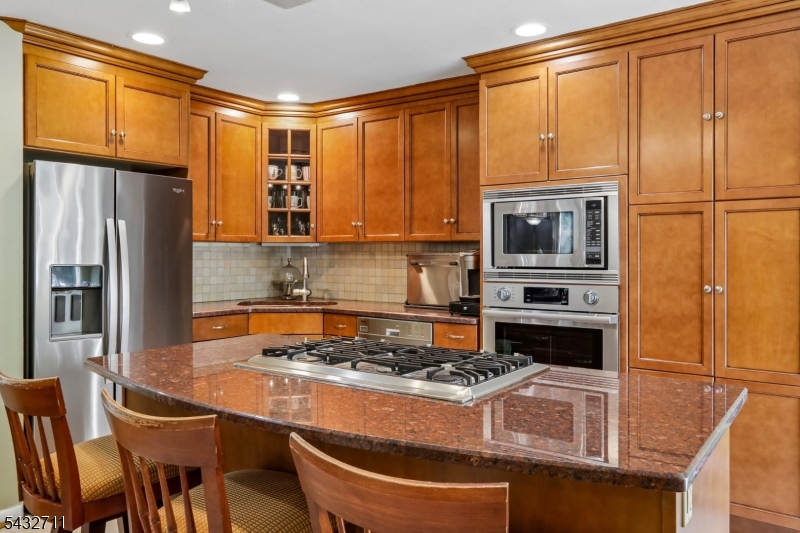 Wedgewood Knolls - Residential