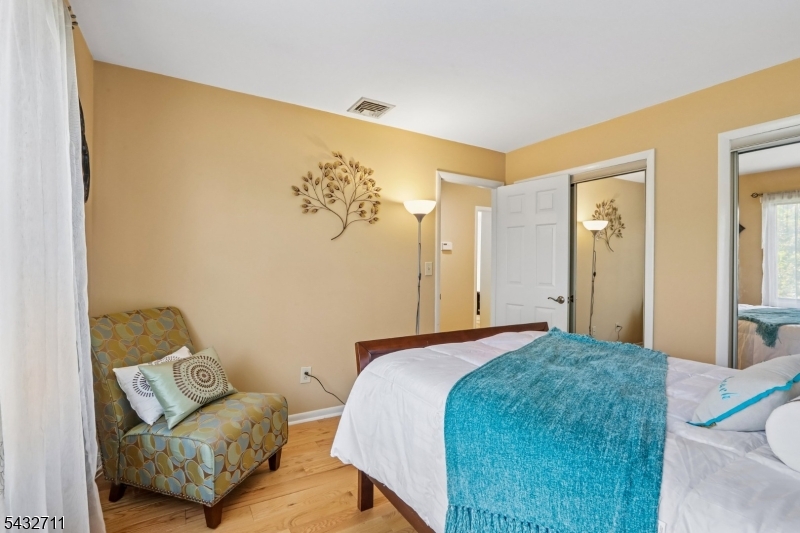 Wedgewood Knolls - Residential