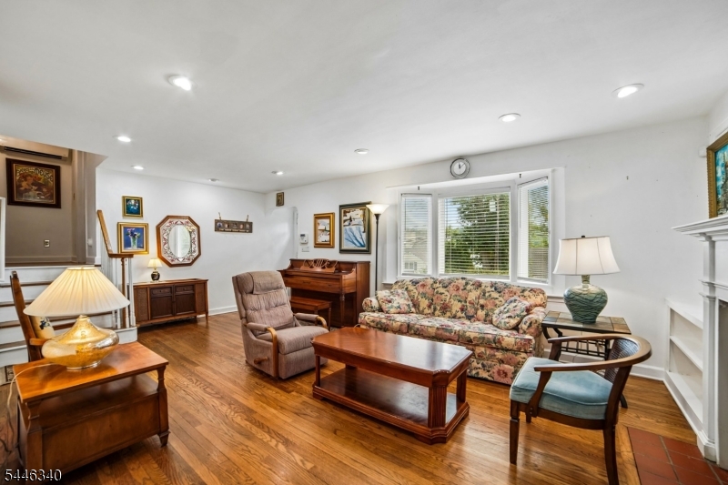 Packanack Lake - Residential