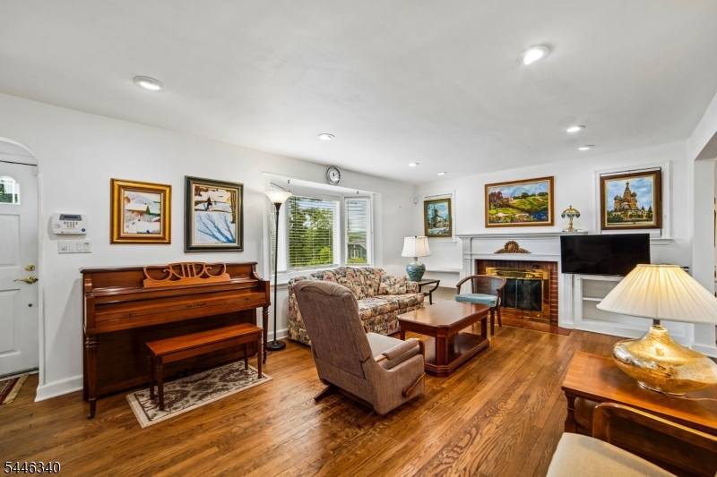 Packanack Lake - Residential