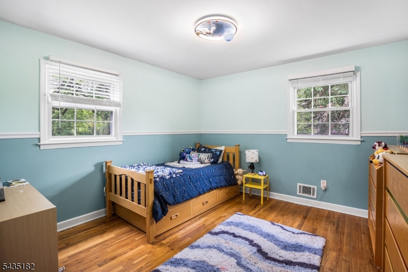 Ironia - Residential