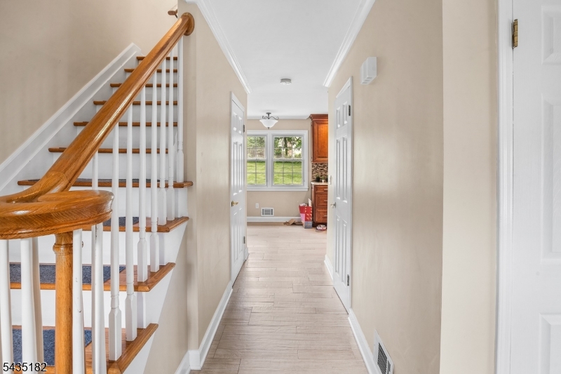 Ironia - Residential