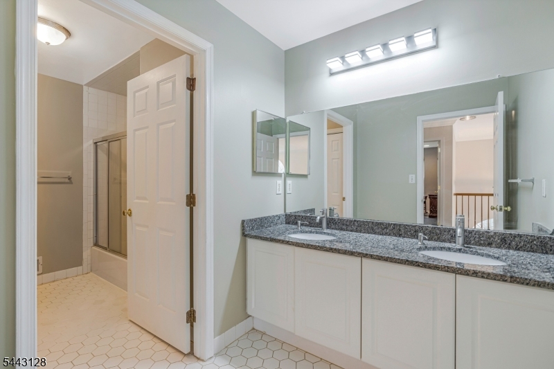 Stratton Meadows - Residential