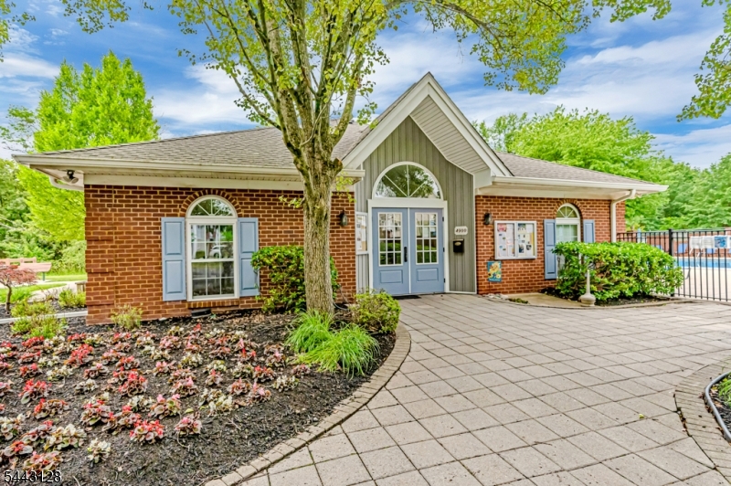 Stratton Meadows - Residential