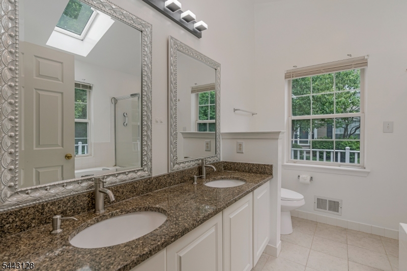 Stratton Meadows - Residential
