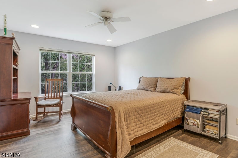 Stratton Meadows - Residential