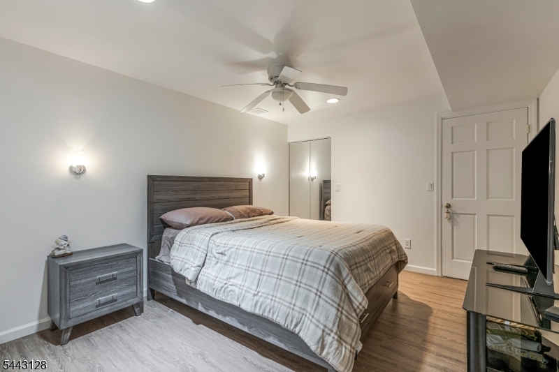 Stratton Meadows - Residential