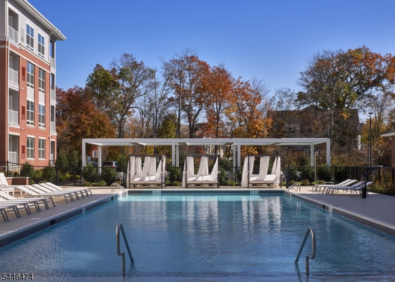 Highgate at Livingston - Residential Lease