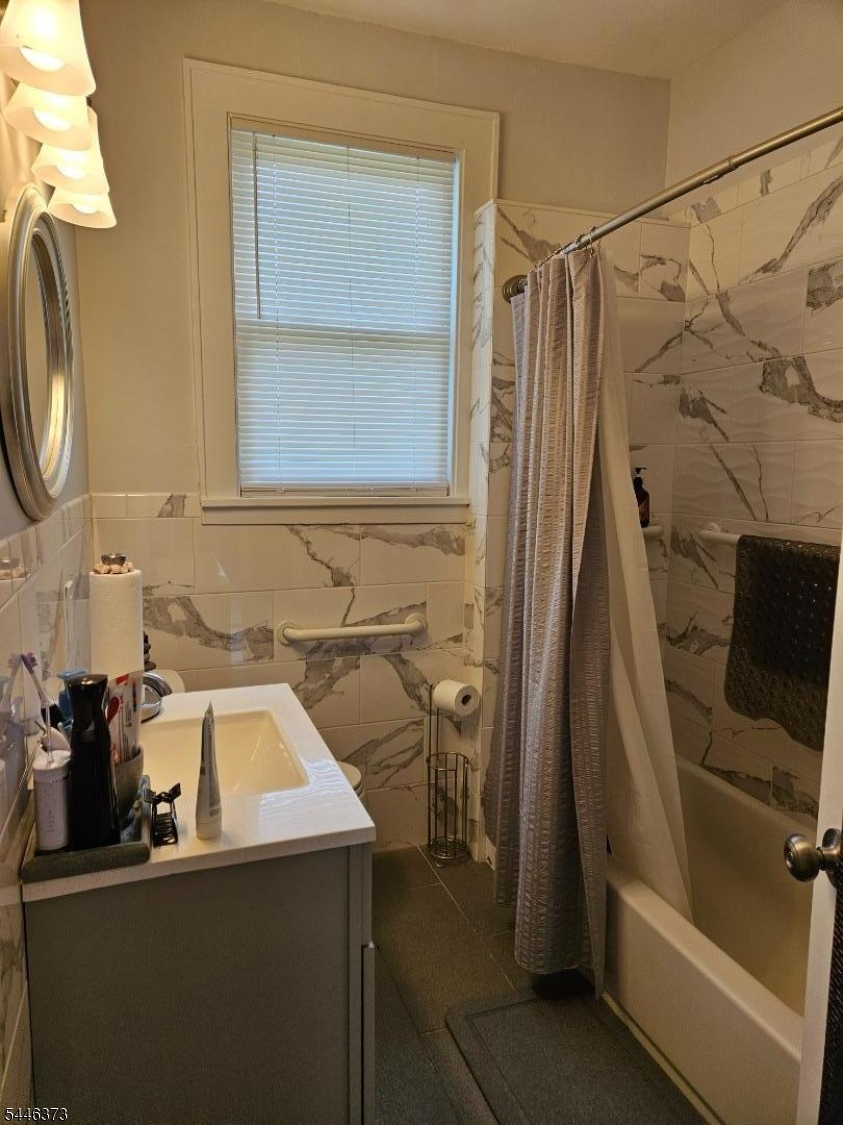 Mount Bethel - Residential Lease