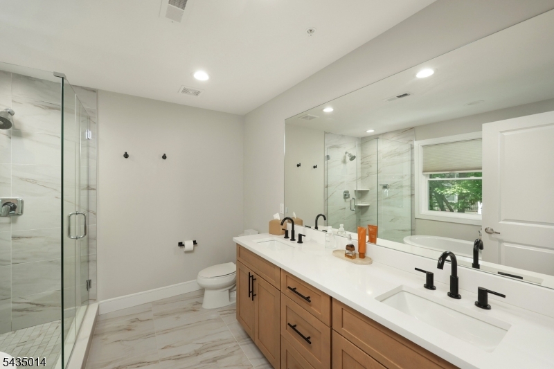 South Street Commons - Residential