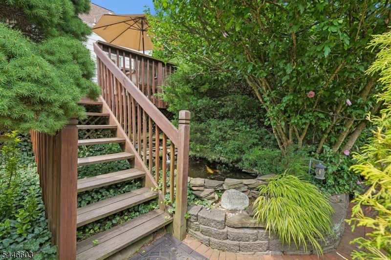 Hillside - Residential