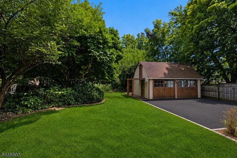 Hillside - Residential