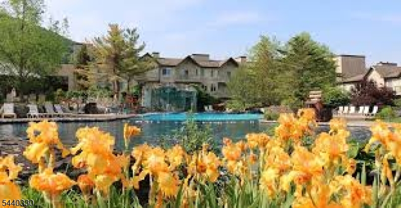 Minerals Hotel - Residential