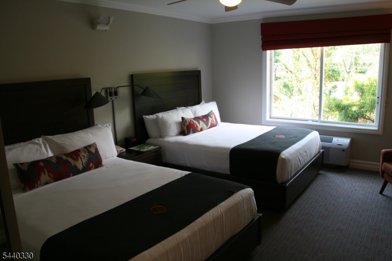 Minerals Hotel - Residential