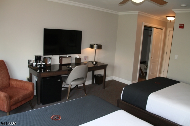 Minerals Hotel - Residential
