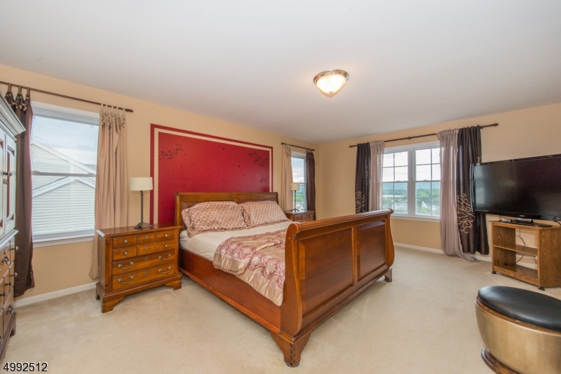 Brittany Hills - Residential