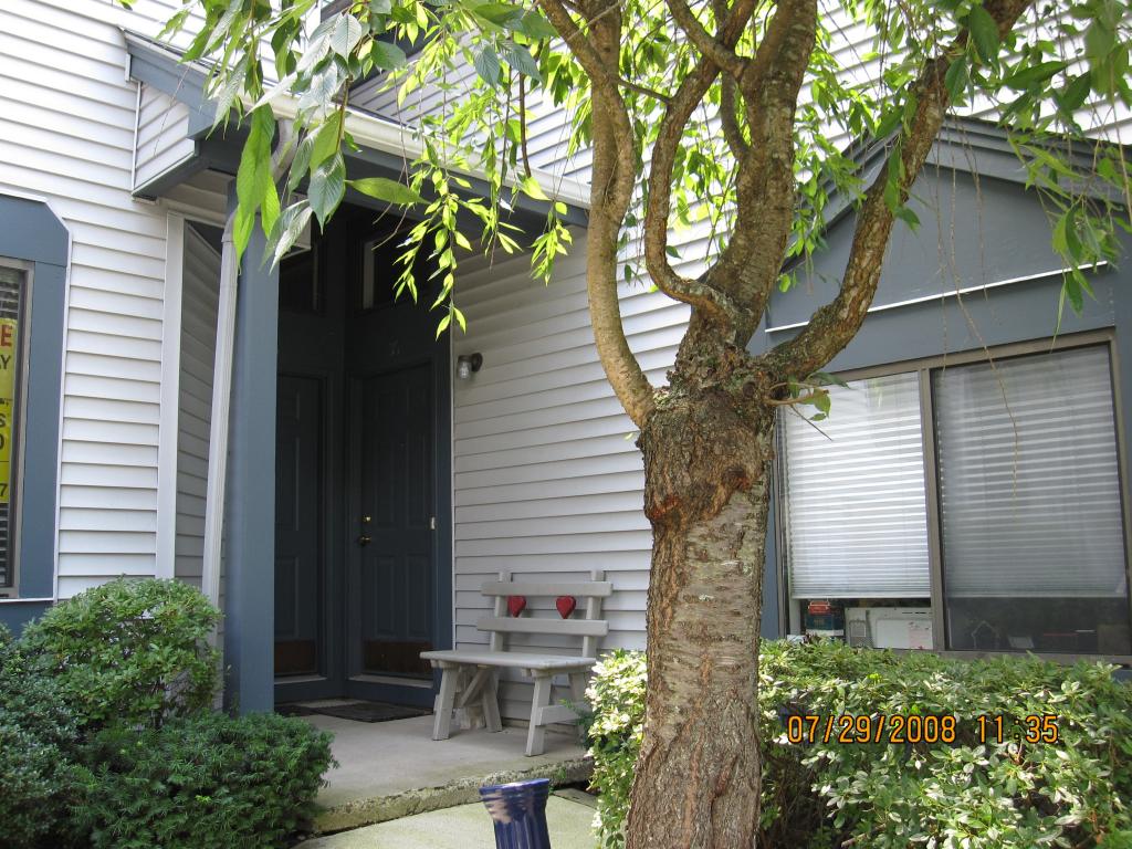 Charming Two-Family in South Amboy!A fantastic opportunity for investors or owner-occupants, this well-maintained two-family home features a spacious 2-bedroom apartment on the first floor and a cozy 1-bedroom unit upstairs. Featuring a finished basement.Located in the heart of South Amboy, known for its vibrant community, waterfront parks, and easy NYC commuter access via train and ferry, this property offers both convenience and potential. Enjoy nearby shops, restaurants, and the growing downtown area all just minutes away.Don't miss your chance to own in one of Middlesex County's most up-and-coming towns!