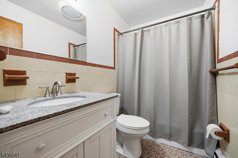 Upper Greenwood Lake - Residential