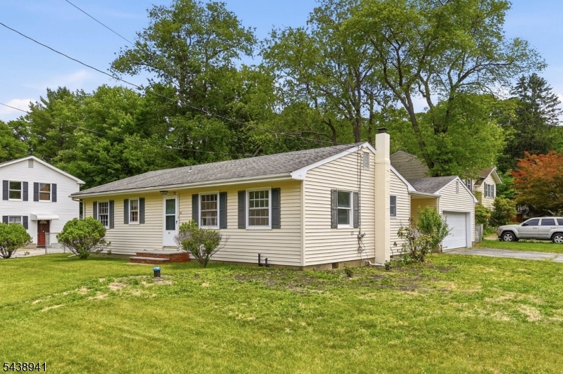 Upper Greenwood Lake - Residential