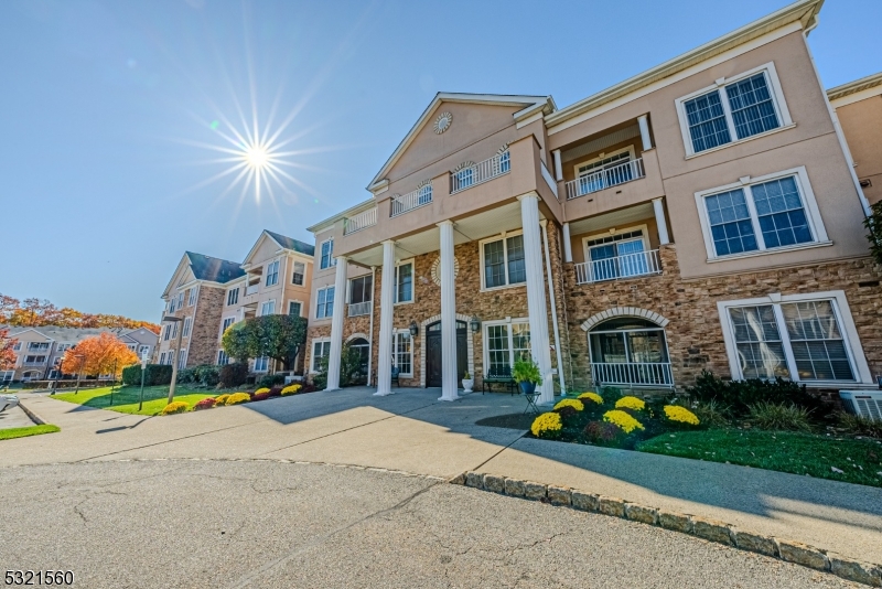 Fox Hills - Residential