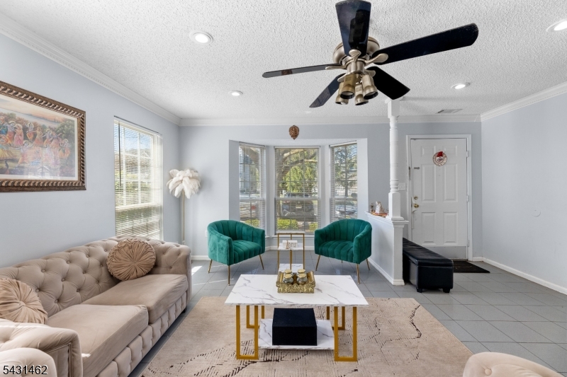 Wynnefield at Somerset - Residential