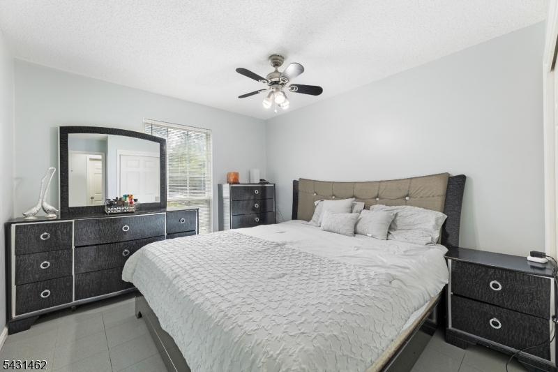 Wynnefield at Somerset - Residential