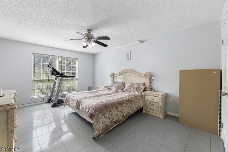 Wynnefield at Somerset - Residential
